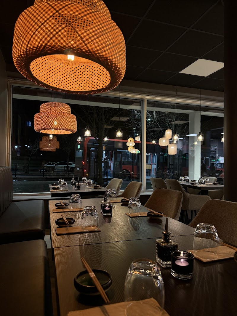 Lumishi Sushi