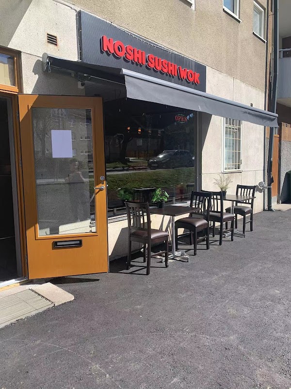 Noshi Sushi Wok