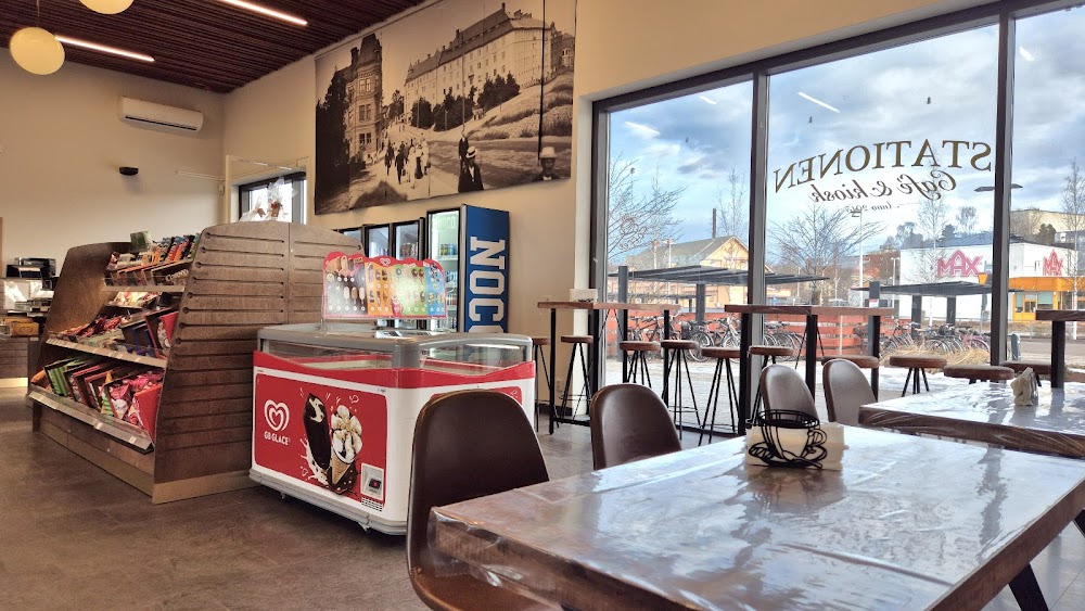 Stationen Kiosk och Cafe