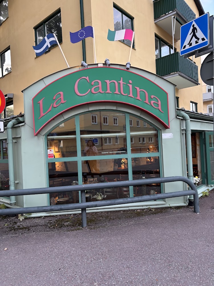 La Cantina