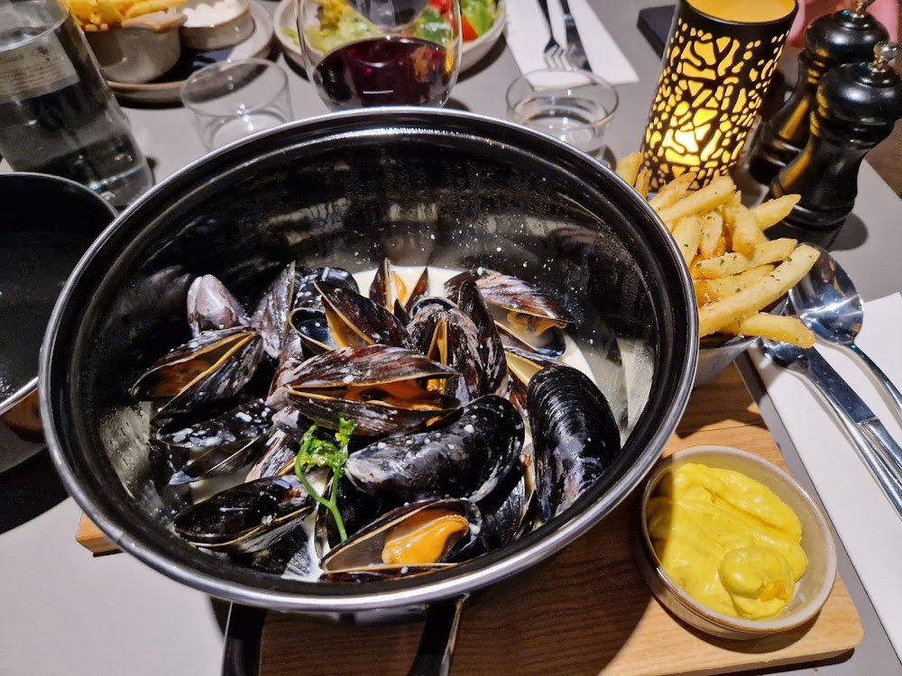 Brasserie X