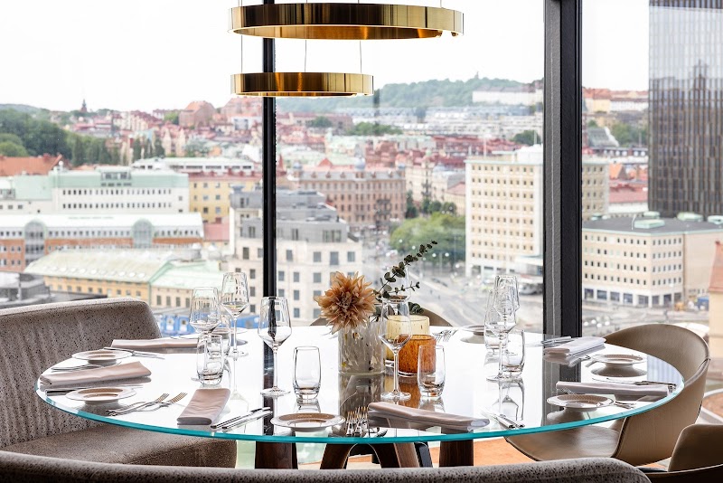 View Skybar & Restaurant