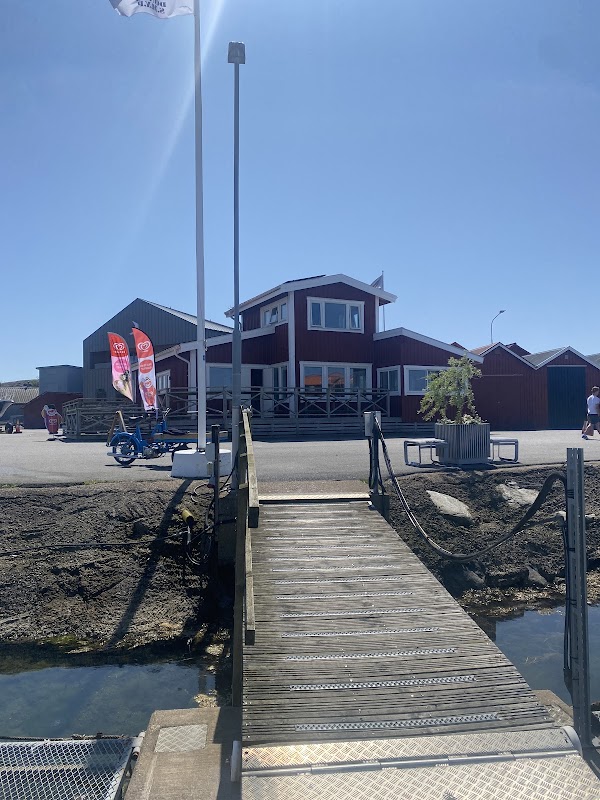 Måns hamncafé