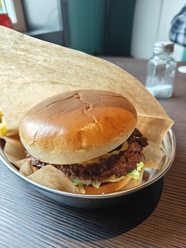 Nedansjögrillen