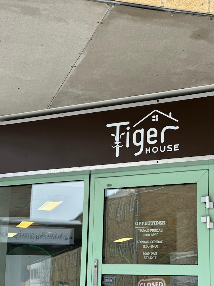Tiger house