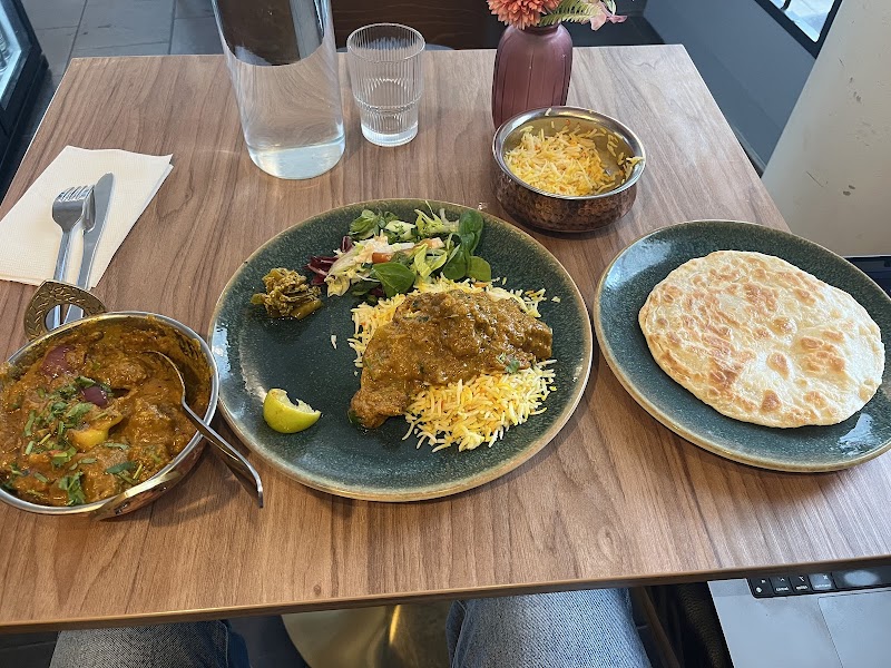 Haandi curry & streetfood