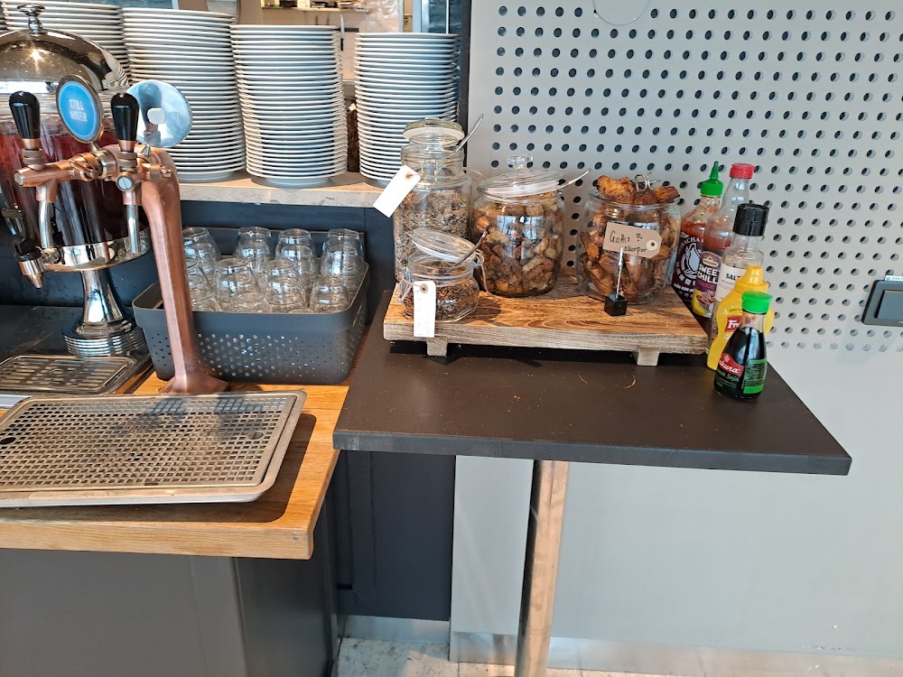 Eatery Bas Barkaby - konferens, fest och lunch.