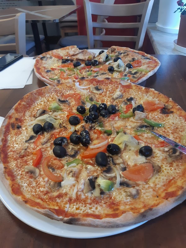 Pizzeria Rosa Bella