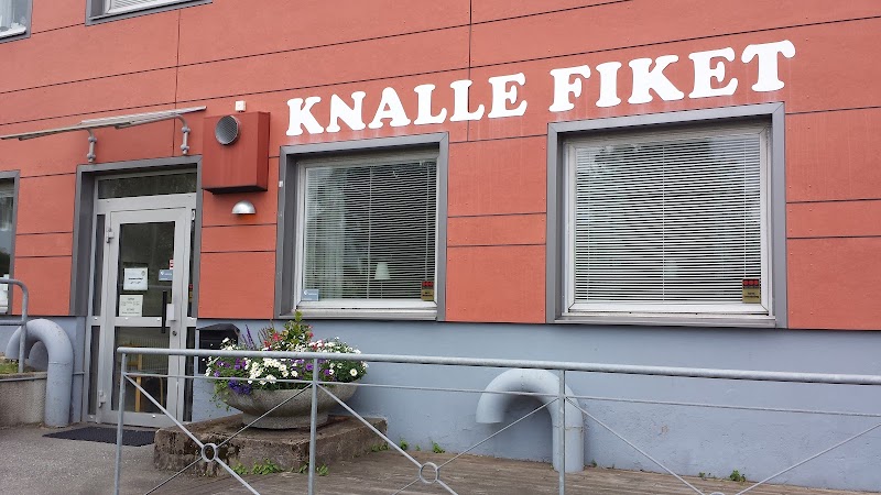 Knallefiket & Affären