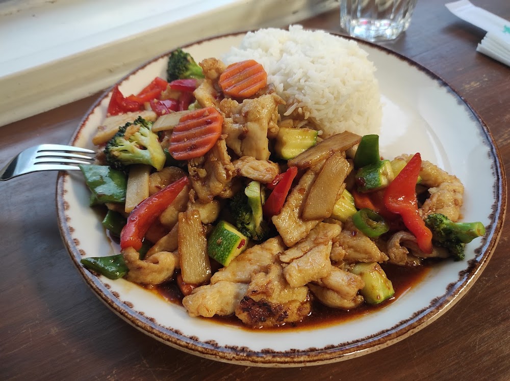 Thai Wok Sushi