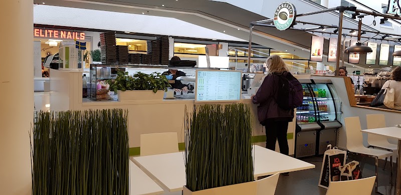 Sushi Kawa Tumba Centrum