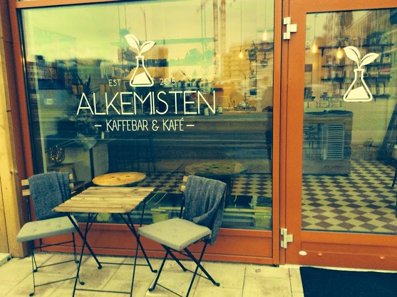 Alkemisten