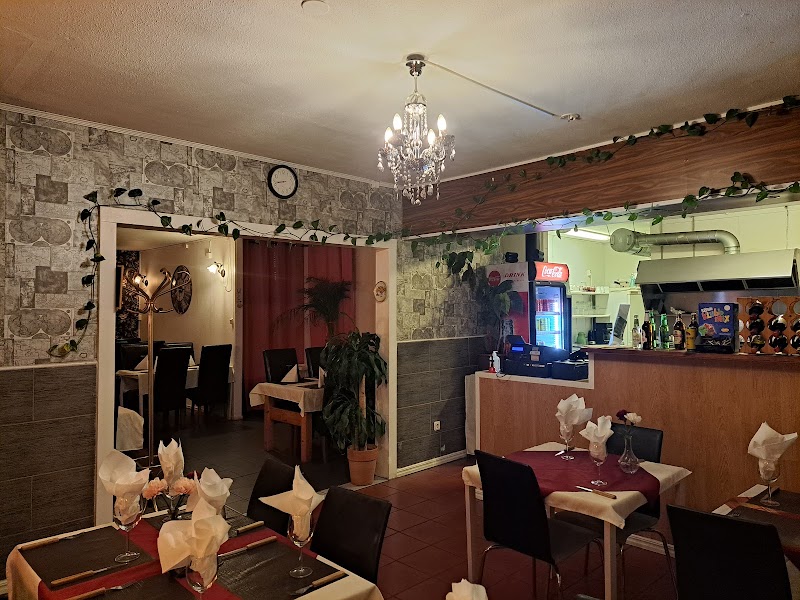 Zorba Traverna Bistro & BBQ