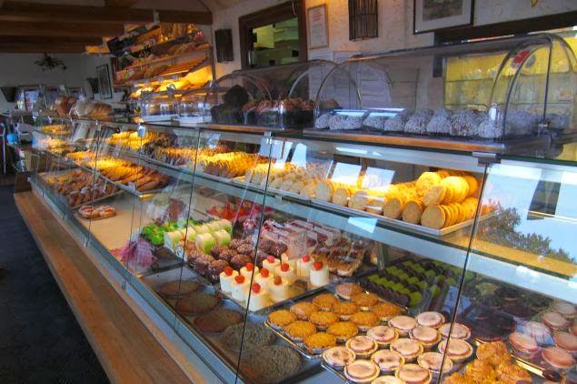 Eclair Konditori cafe