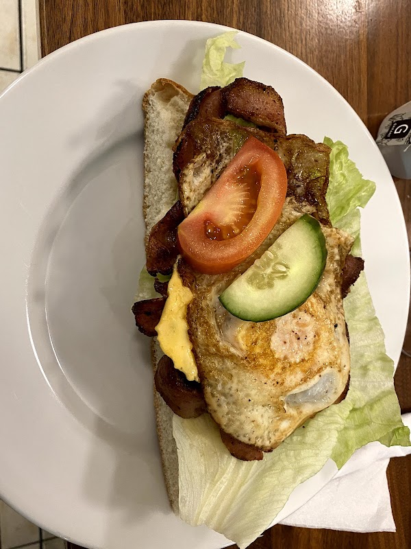Café Majnabbe