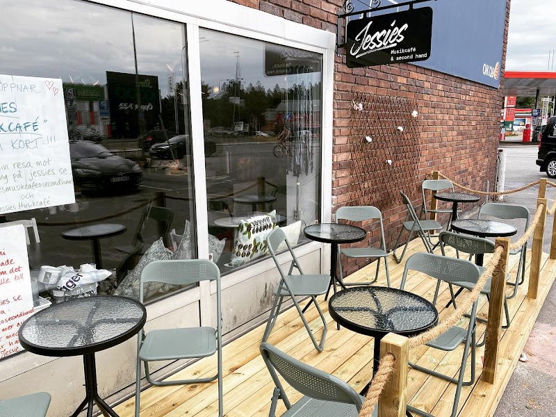 Jessies Musikcafé o Second Hand