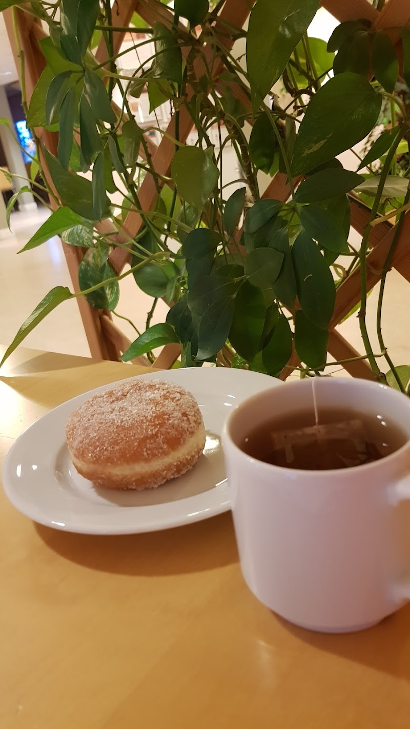 Reveljen Café 8:an