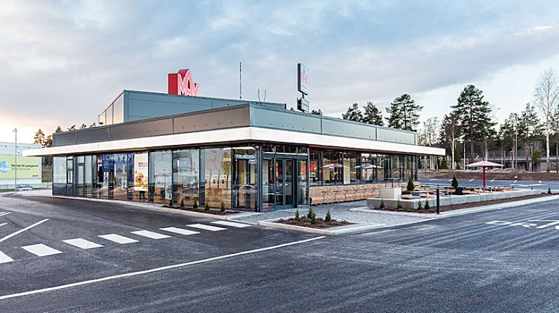 Max Burgers