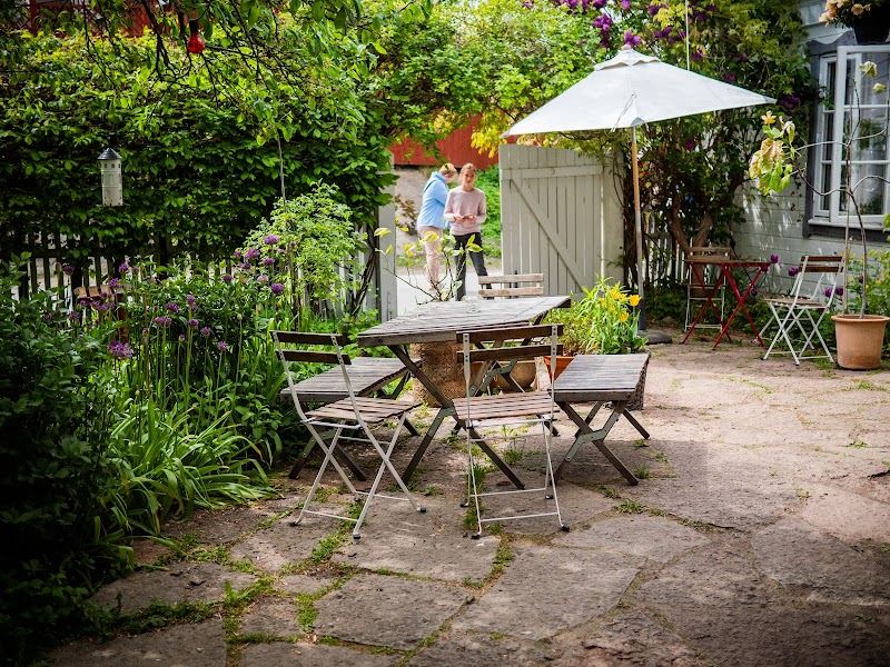 Camilles Garden & Café