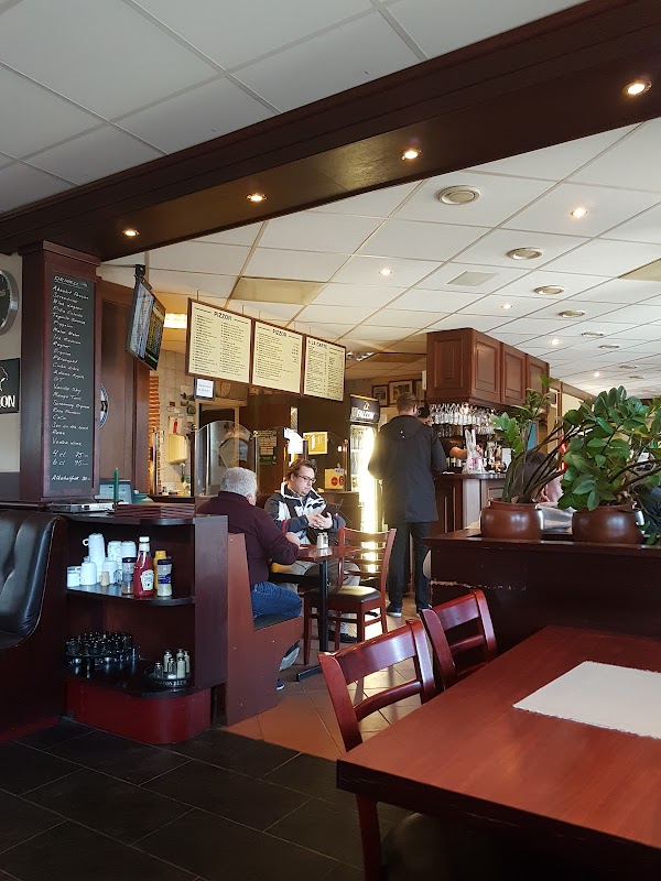 Pizzeria Lilla Tuna HB