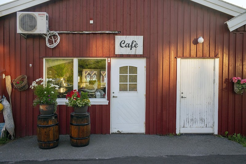 Fotö Hamncafe