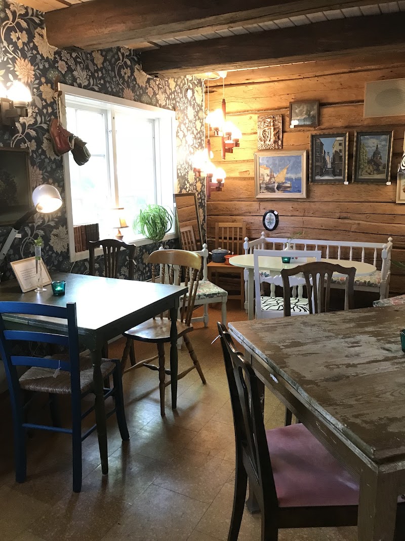 Våffelmakeriet & Second Hand
