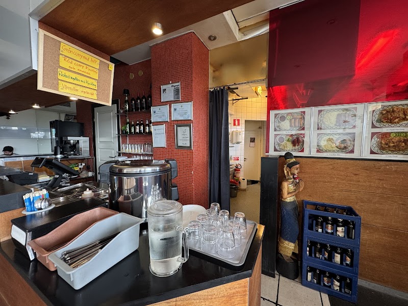 St Thai Food Restaurant