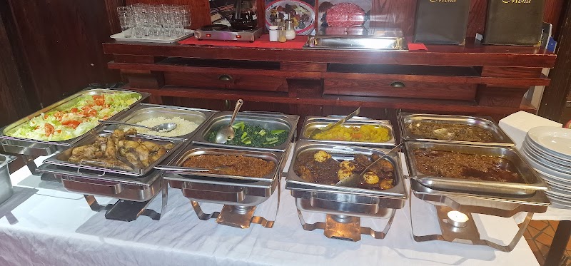 New Mama Africa R & B AB