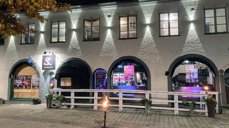 Stationsgatan 2