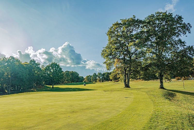 Woodlands Country Club