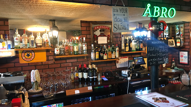 Dizin restaurang & bar