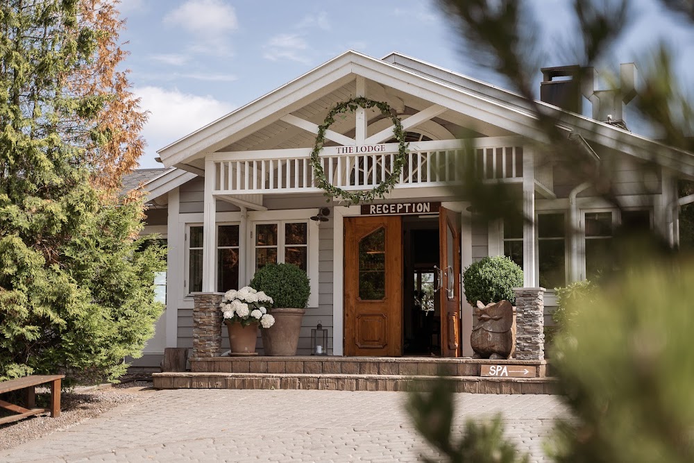 The Lodge Resort & Honulele Spa