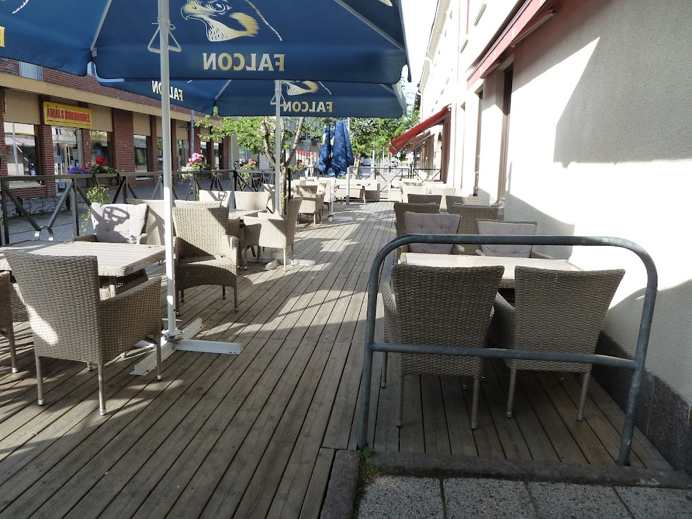 Mellanbrons Café