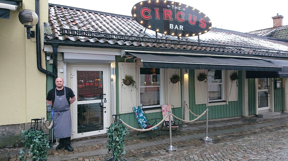 The Circus Bar