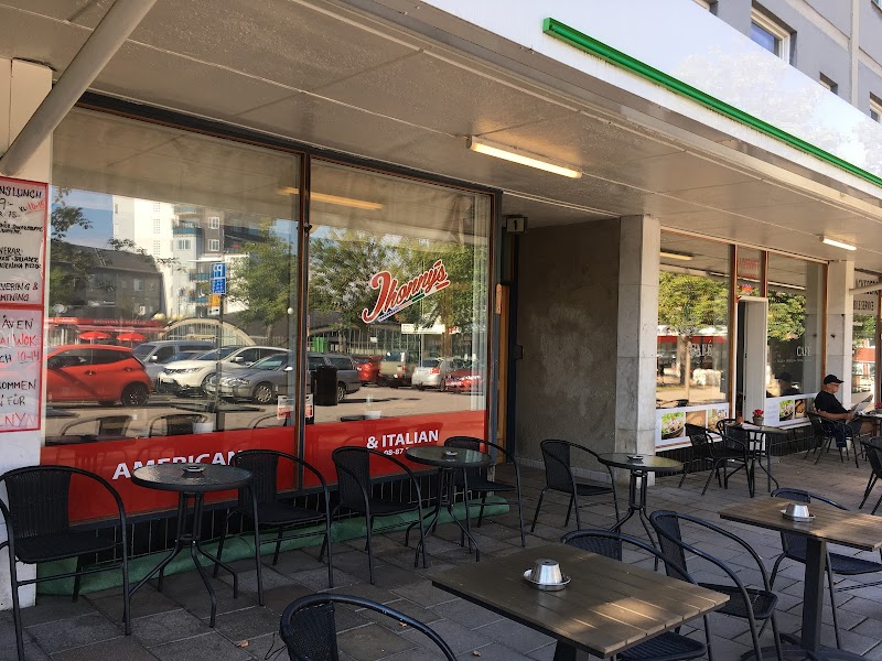 Jhonny's American & Italian Kitchen