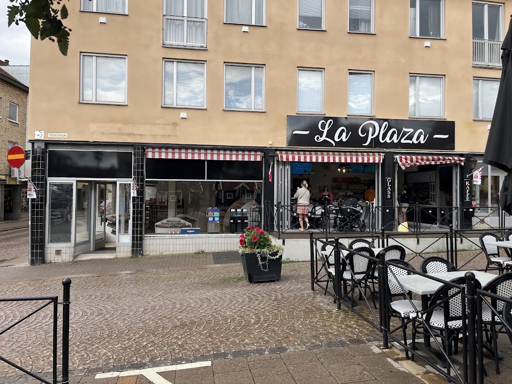 La Plaza