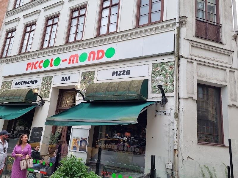 Piccolo Mondo