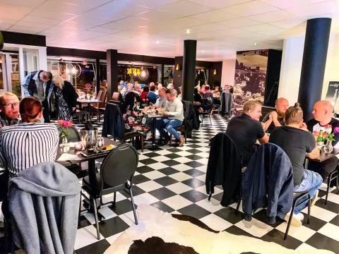 Järnvägs Restaurang & Pub