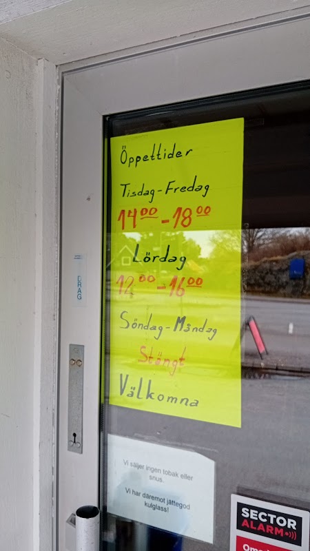 Blå Kiosken drivs av Blåsut BK