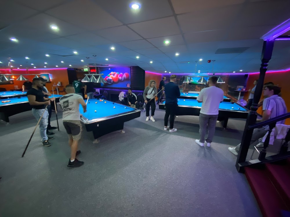 ST BILJARD BAR