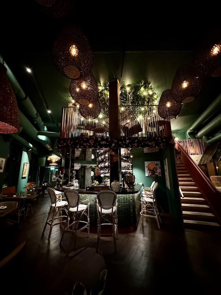 Blankas Bar & Bistro