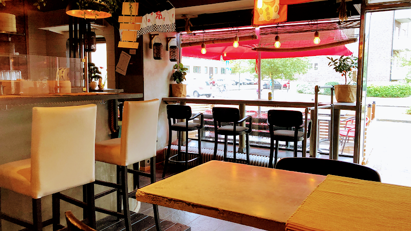 YaMMi Stattena HBG - Ramen & Sushi