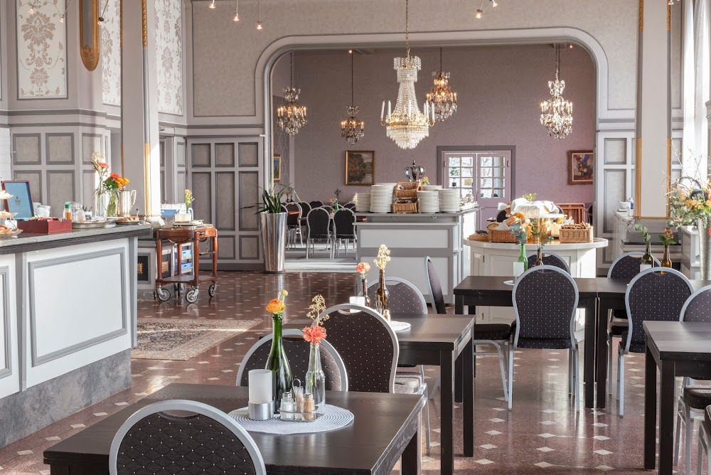 Statt Restaurang & Nöje