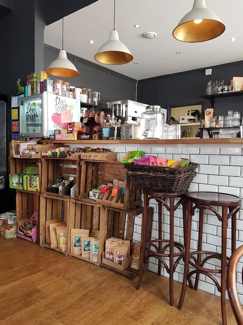 Fruits and Friends Juicebar AB