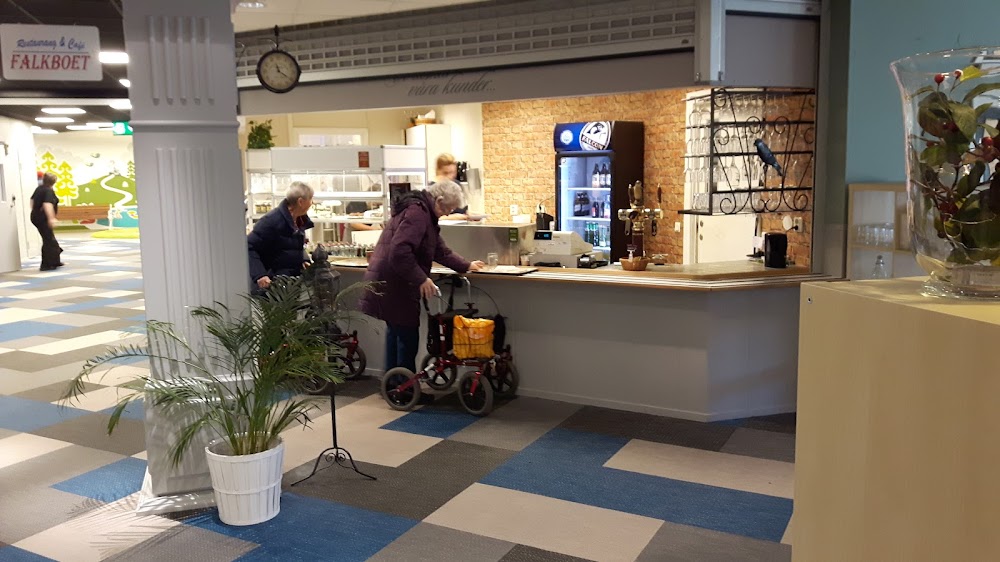 Restaurang & Cafe Falkboet AB