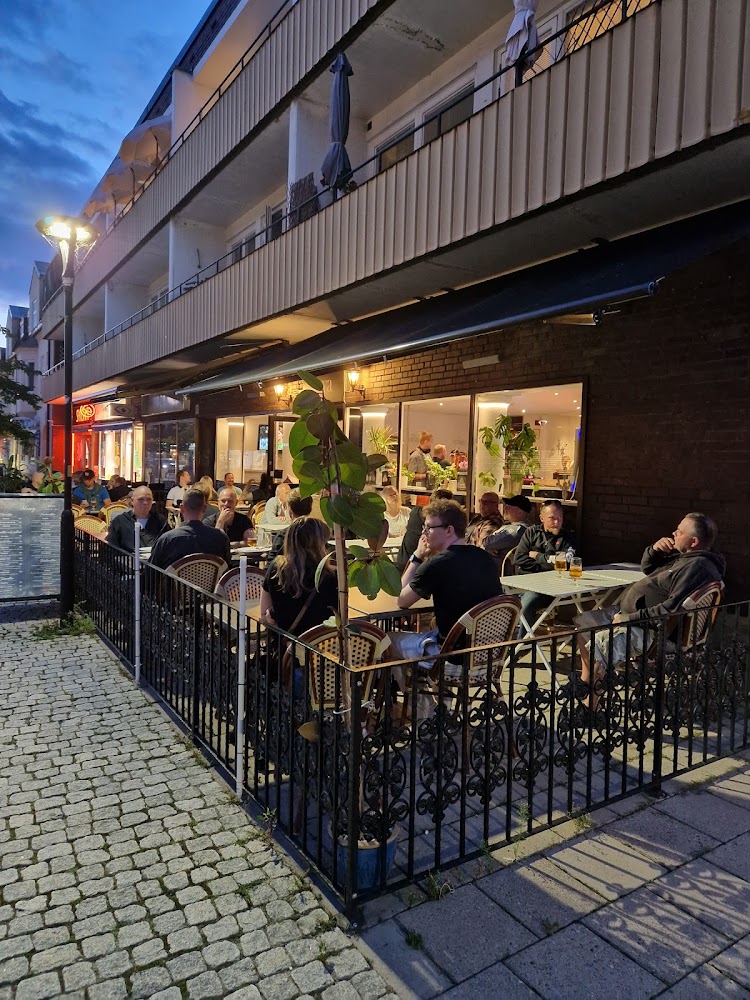 Zaya bar & restaurang Strängnäs
