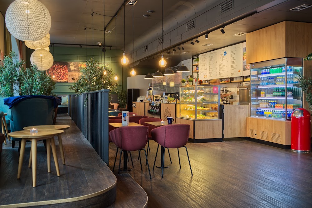 Waynes Coffee