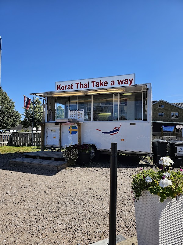 Korat thai take away & market