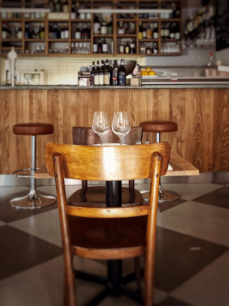 Centrale Trattoria & Vinoteca