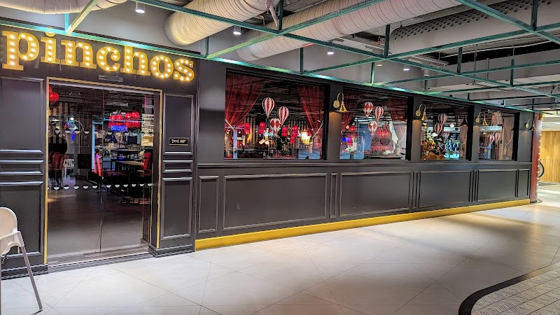 Pinchos Täby